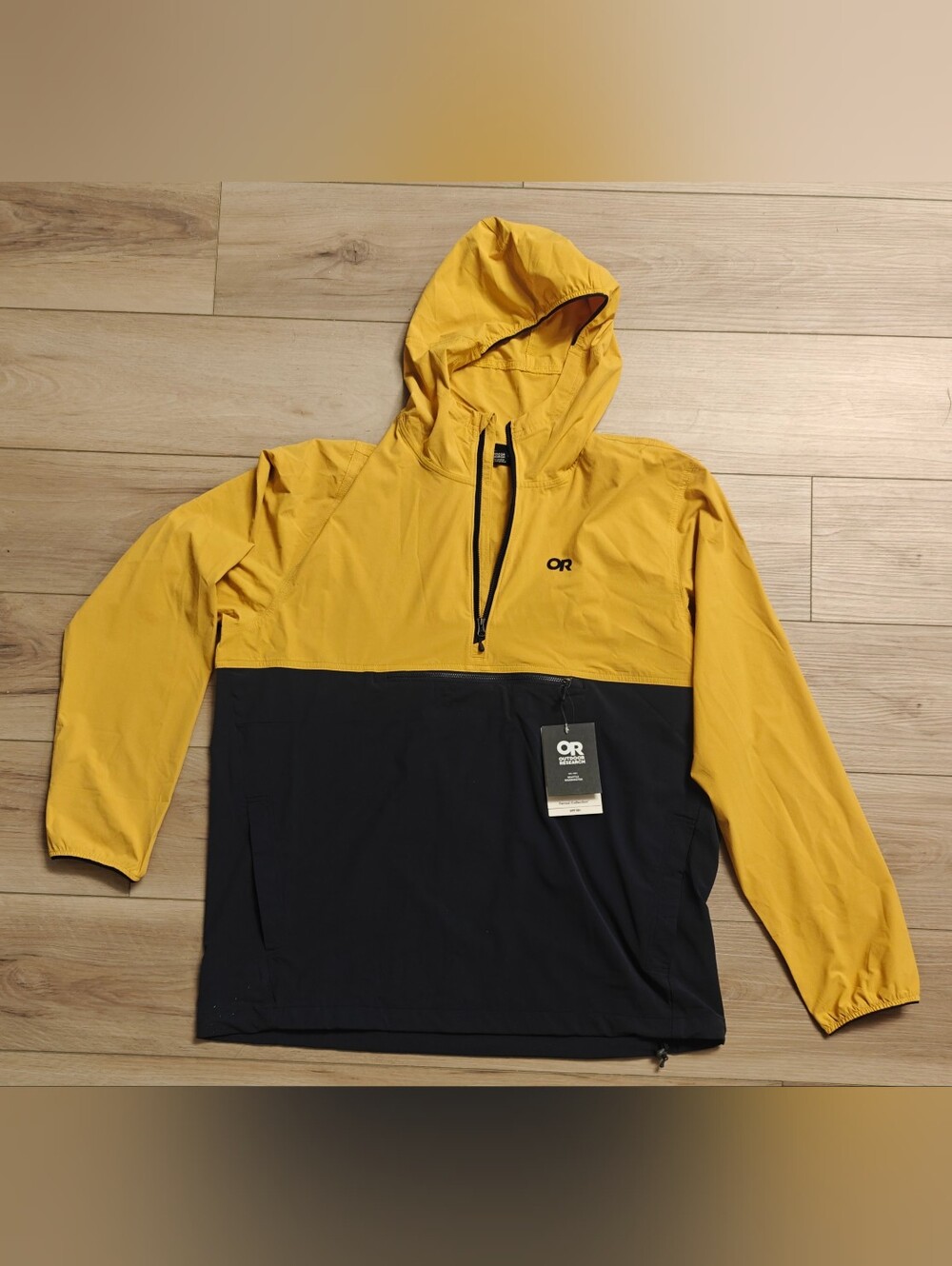 Outdoor Research Men’s Two-Tone Yellow and Black Hooded Anorak